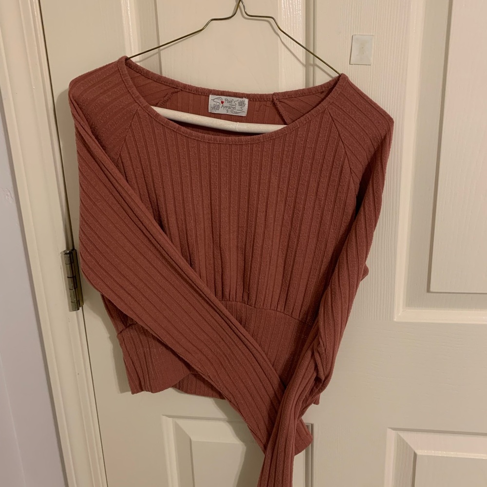 Ribbed rich pink shirt size small